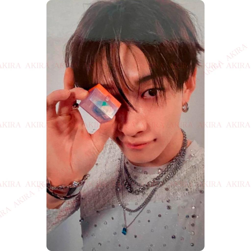 Stray Kids JAPAN GIANT ALBUM POB LUCKY DRAW PHOTO CARD OFFICIAL TR HMV SONY