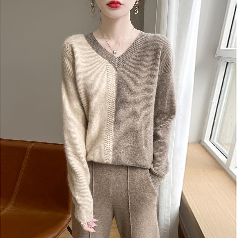 Women's V-Neck Color Block Long Sleeve Pure Wool Sweater - Autumn/Winter Collection