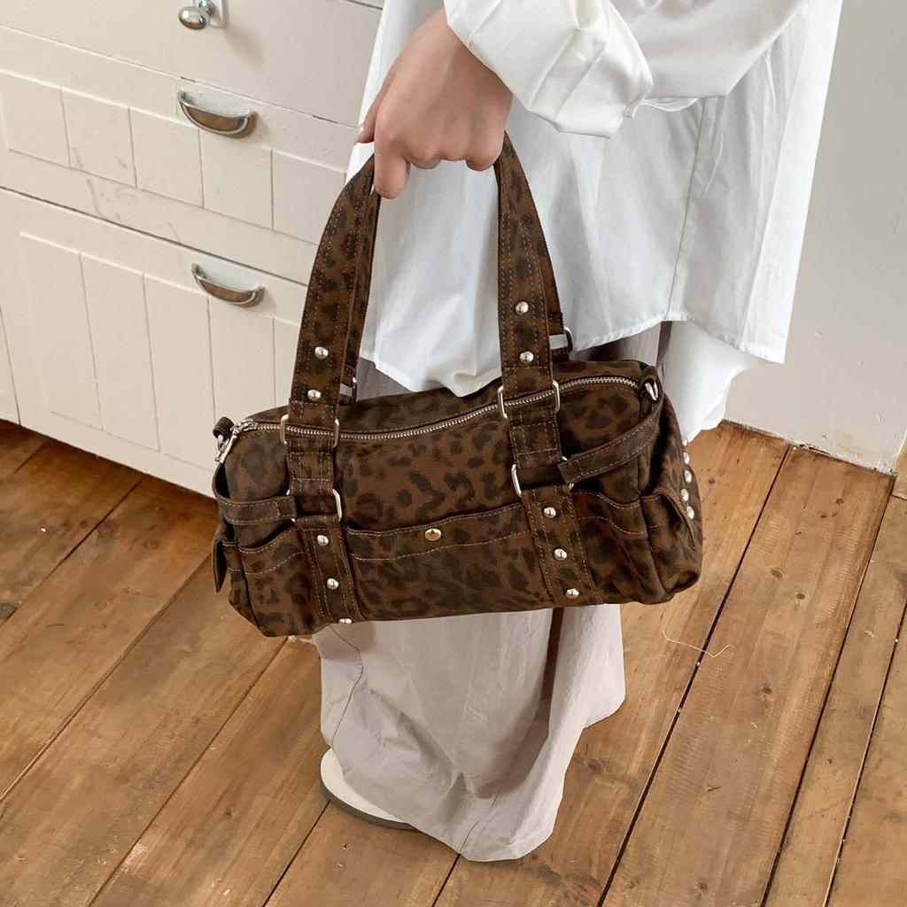 Retro Leopard Print Handbag for Women, Rivet Niche Underarm Bag, Trend Single Shoulder Crossbody Bag