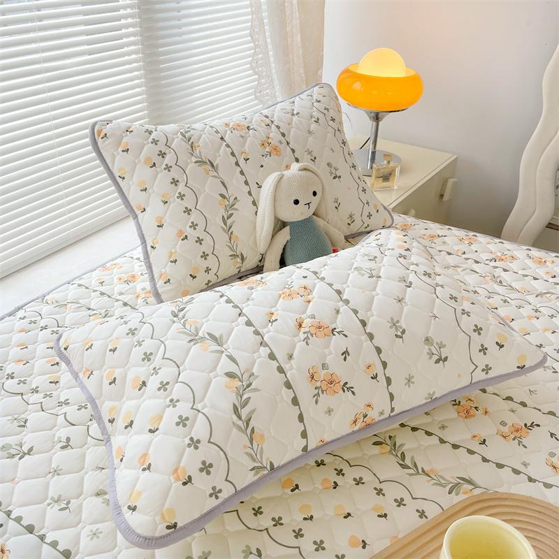 Floral Fitted Sheet Queen Size Bed Cover Thicken Bedsheet Quilted Mattress Protector Tampa De Colchão (Pillowcase Need Order)