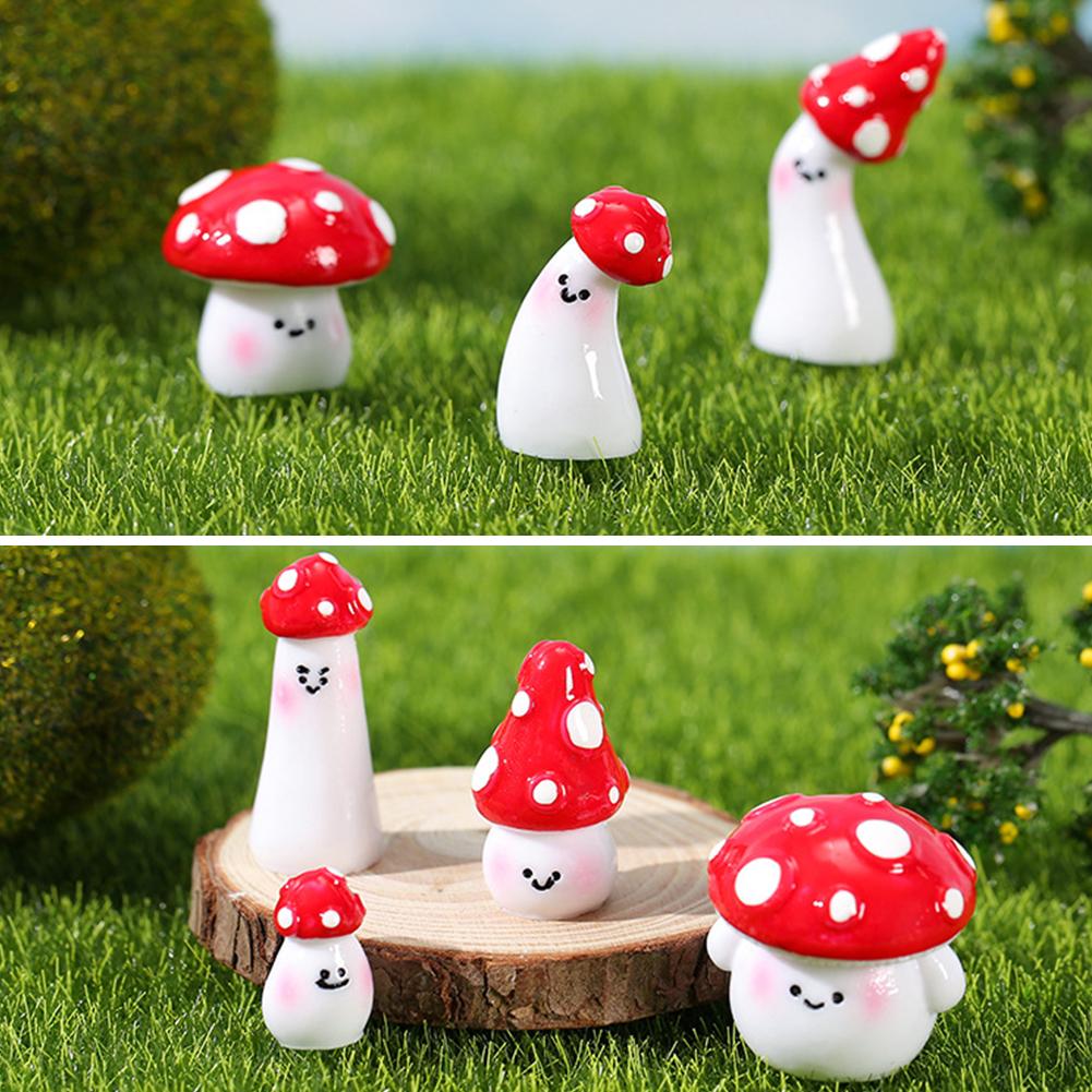 Cartoon Miniature Cute Red Mushroom Micro Landscape Ornaments For Home Decorations Kawaii Desktop Decor Gardening Accessories