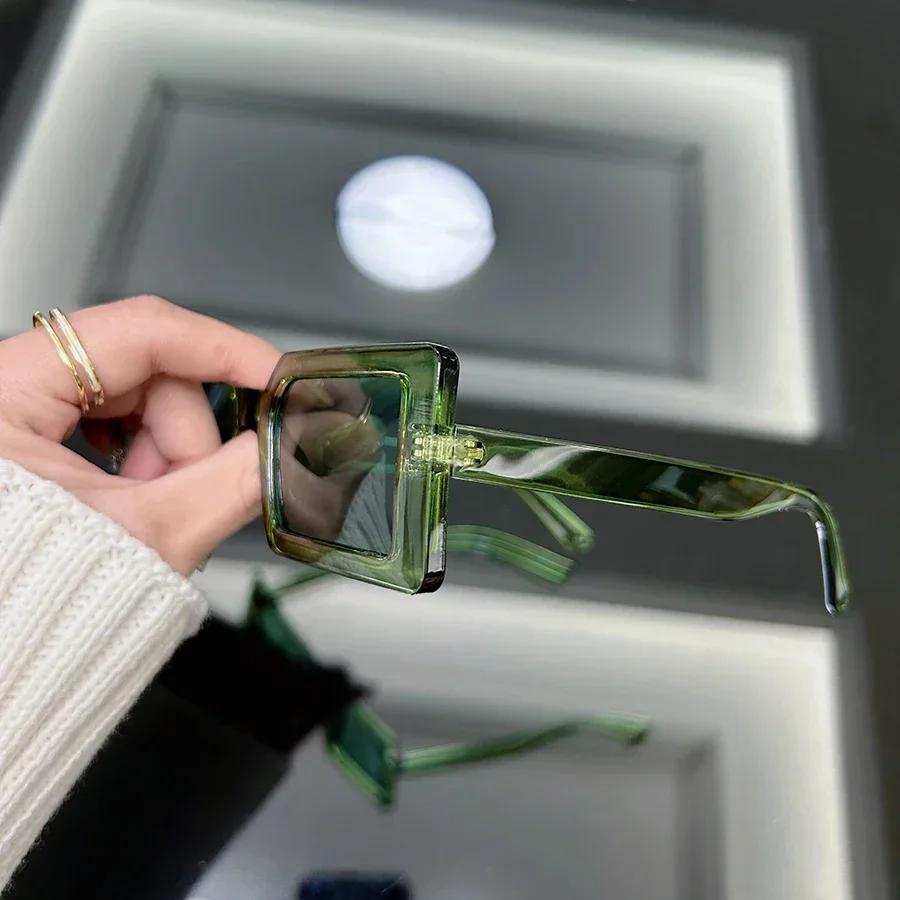 Stilvolle quadratische Sonnenbrille Damen Herren Klassische Retro Modebrille Lässig Weiblich Männlich