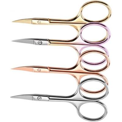 Cura di barba e baffi