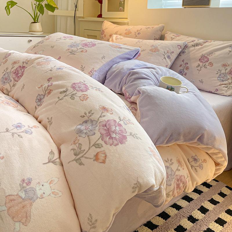 Thickened Milk Fleece Bed Four-Piece Set Warm Coral Fleece Bed Sheet Quilt Cover Three-Piece Bedding