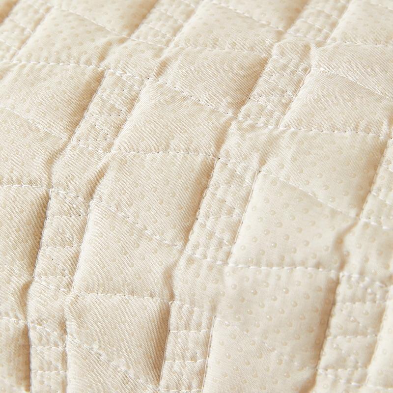 Autumn and Winter Plush Sofa Cushion Non-Slip Quilting Mat Quilted Embroidered Tatami Cushion Universal Nordic Sofa Covers