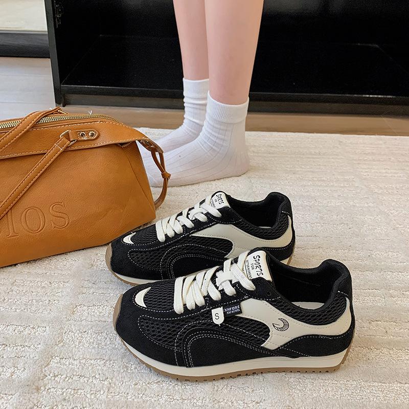 

Женские новые осенние универсальные повседневные кроссовки сетчатые дышащие красный прилив 40 чёрный