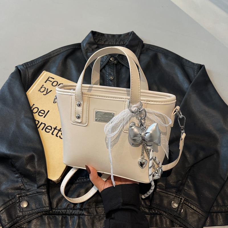 This Year's Popular Small Bags for Women's Spring and Summer Versatile 2025 New Fashion Messenger Bags Korean Version Portable Bucket Bags