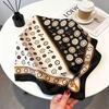 Accessoarer – Halsdukar & Sjalar