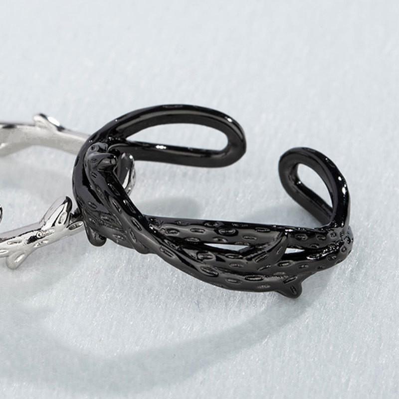 Exquisite Korean Ddp S925 Silver Thorn And Rose Couple Ring With Elegant Design