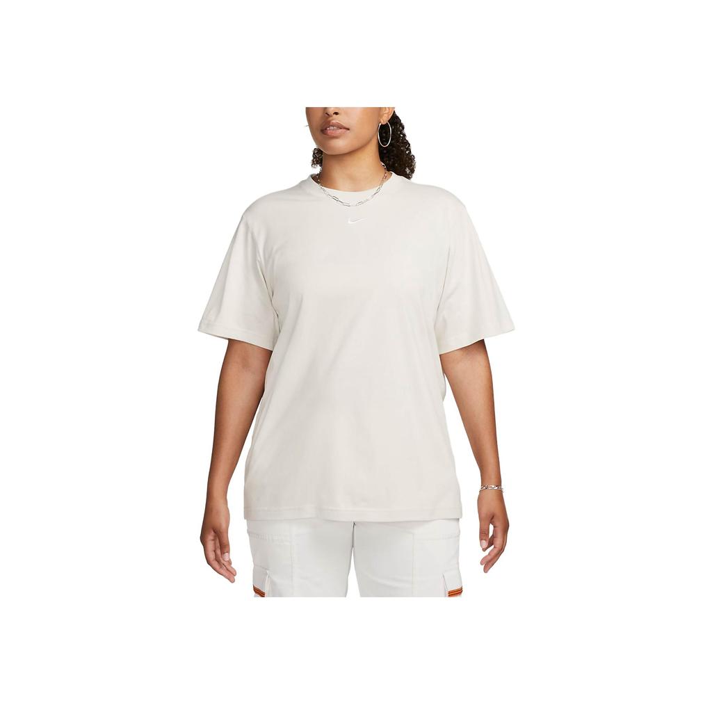New Nike Sportswear Women's Loose Fit T-Shirt White FD4150-104