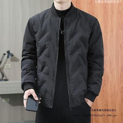 Veste d'hiver matelassée en coton Mode homme Coupe ample Col baseball Velours Épaisse Veste matelassée en coton Veste d'hiver matelassée en coton Version publique