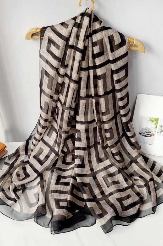 Geometric Pattern Scarf - Black and Beige Elegance and Modernity