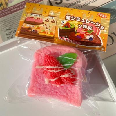 Wykwintna Dwupoziomowa Truskawkowa Kanapka Squishy Zabawka Powoli Podnosząca Symulowany Owocowy Chleb Deser Zabawka do Ściskania Odstresowująca Fidget