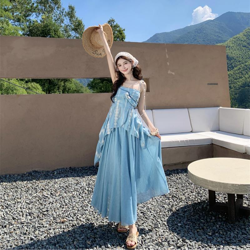 Yunnan Travel Two-piece Vacation Style Tube Top Small Suspender Top with Skirt Unique and Beautiful Summer Suit