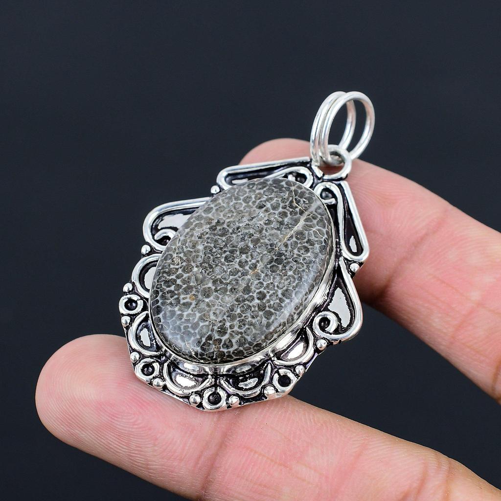 Daughters Day Sale Oval Natural Stingray Coral 925 Silver Bezel Pendant Jewelry