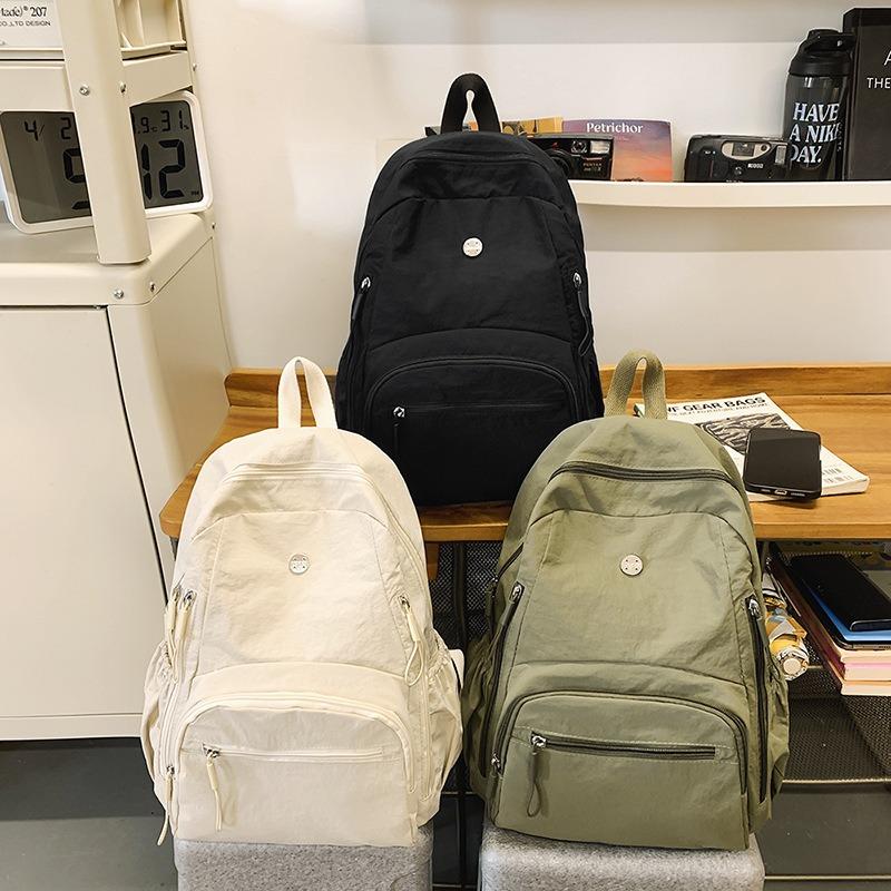 Stylish and simple casual backpack, student schoolbag, new spring excursion backpack