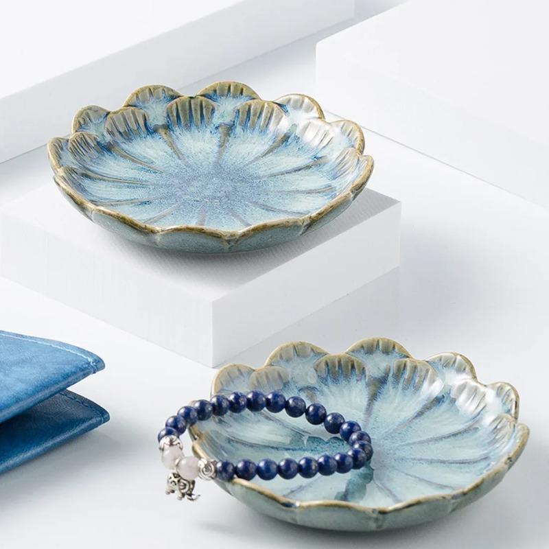 Creative and Minimalist Style Jewelry Tray Home Snack Dish Flavor Dish Ceramic Lotus Decoration Plate and Decorative Display