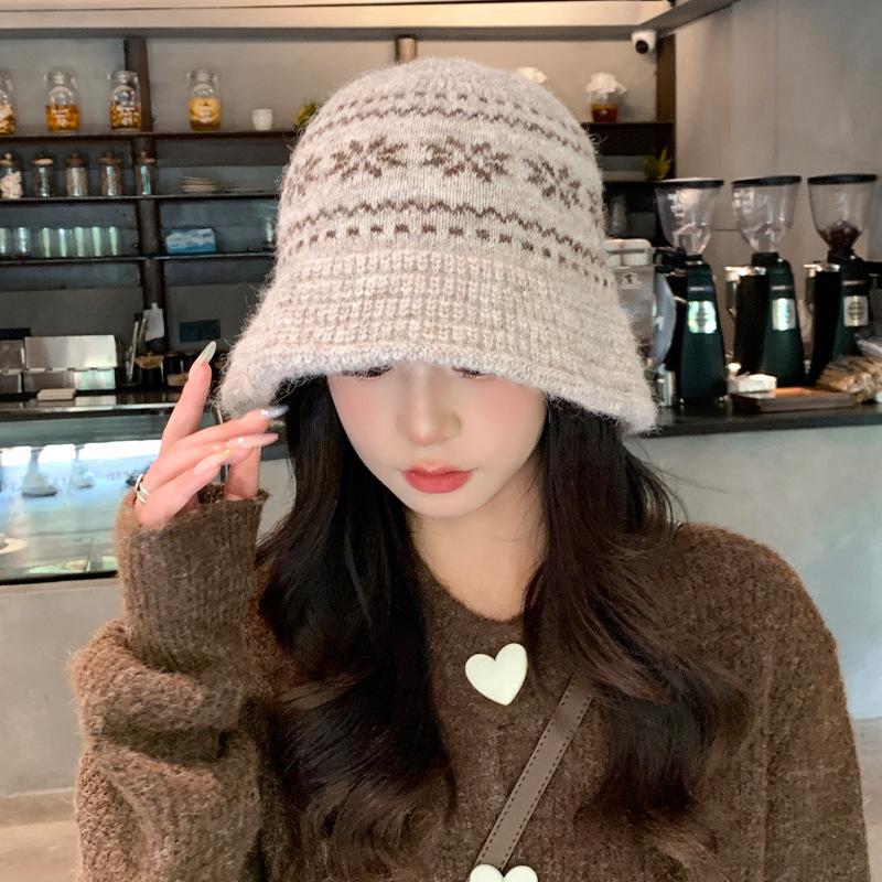 Fleece Thermal Hat Autumn and Winter Hat Women's Retro Bucket Hat Jacquard Knitted Wool Hat