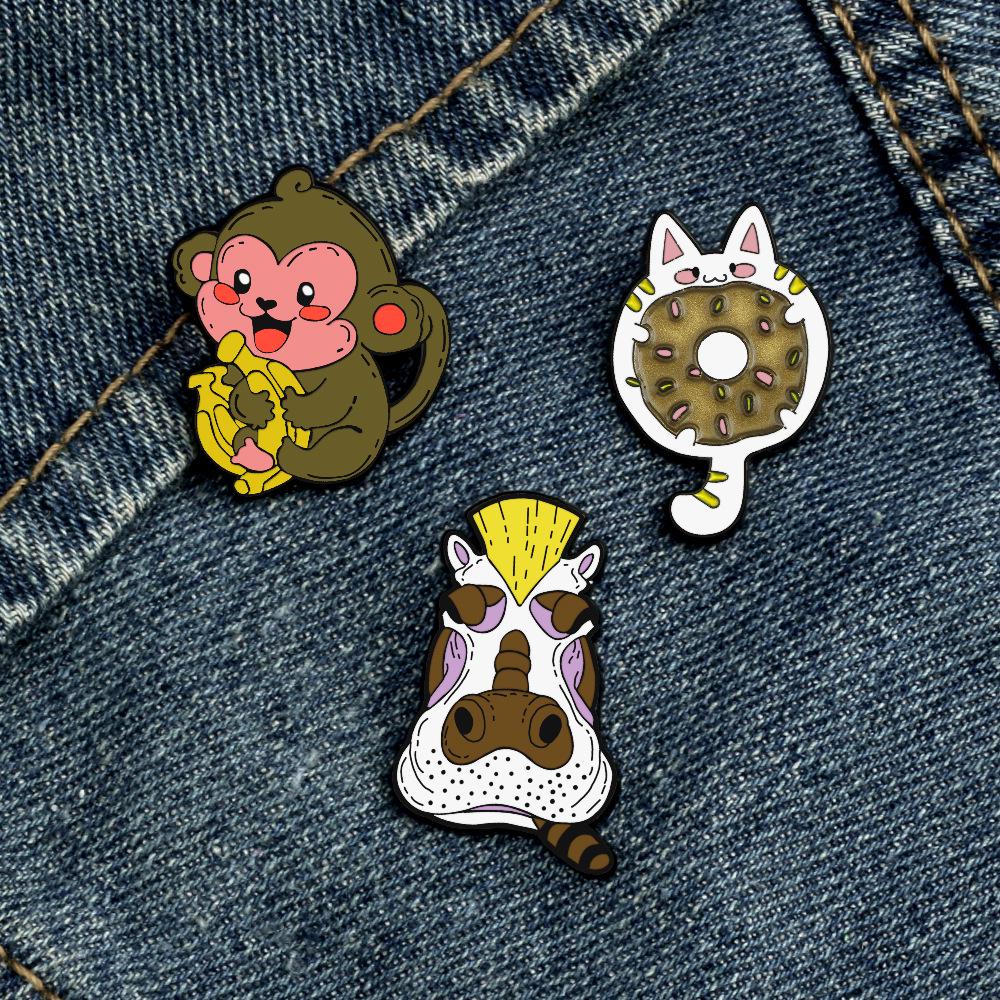 Creative Cartoon Animal Brooch: Cute Fox, Cat, and Monkey-Shaped Accessories