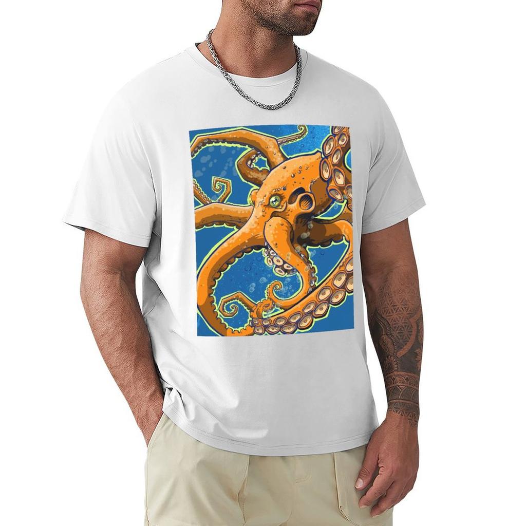 Tangerine Oktopus auf Blauem Hintergrund T-Shirt Funktional Lässig Kurzarm Tee