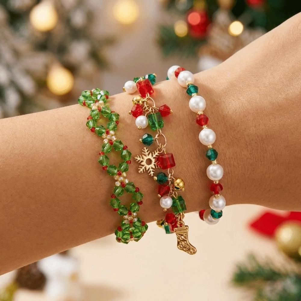 Layered Christmas Bracelet Set Red Green Stackable Bracelets Sweet Beaded Hand Chain  Holiday Party