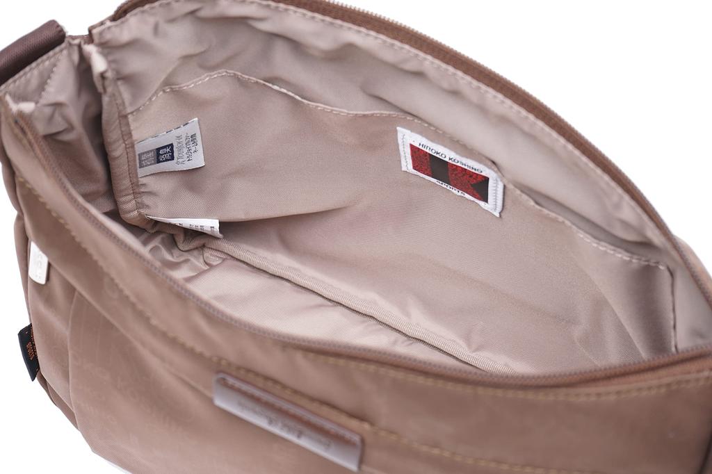 HIROKO KOSHINO SPORTS Horizontal Shoulder Bag with L-Shaped Deodorizing Pouch, HKO01 (Ivory)