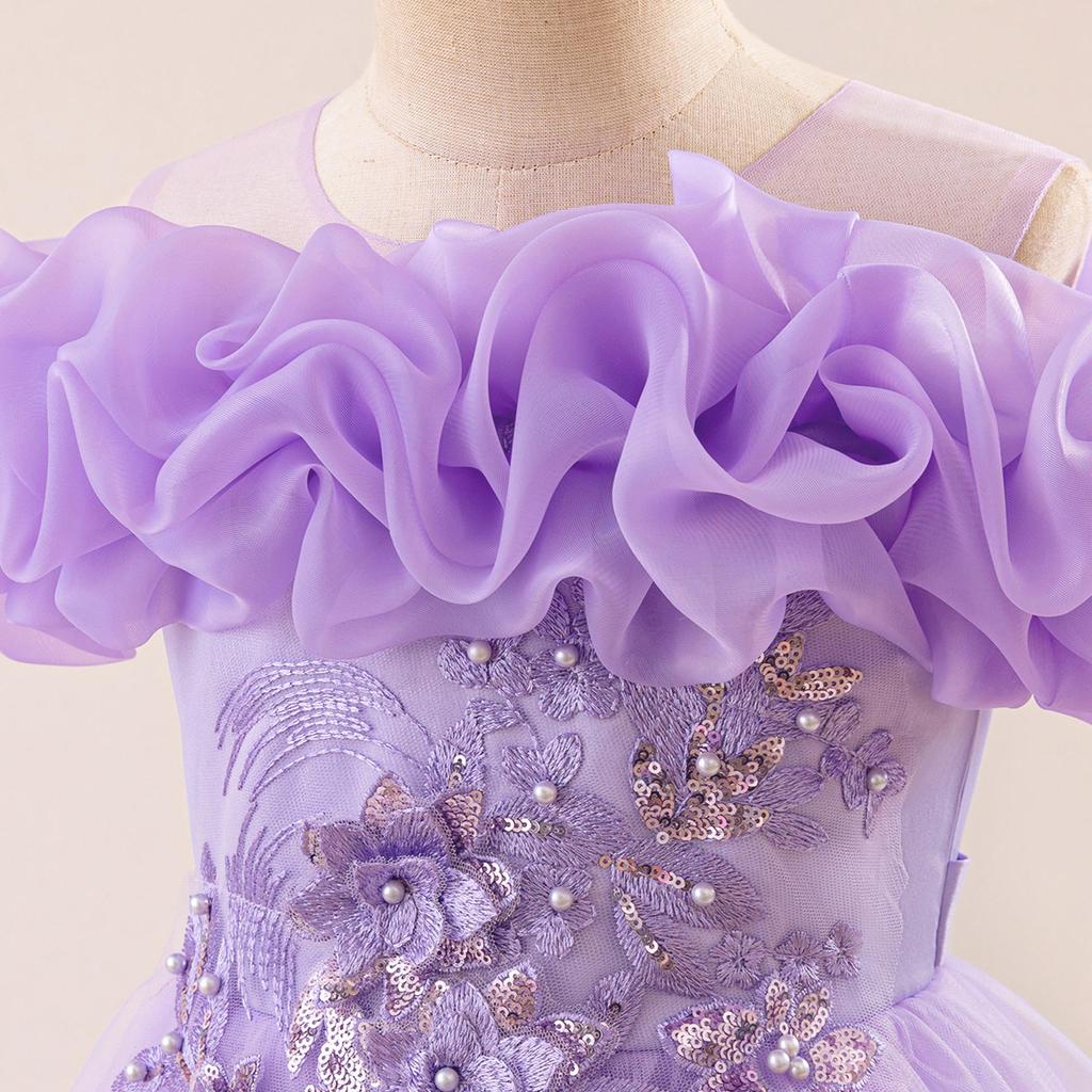 Flickas axelbandslösa tyllprinsessklänning för formella evenemang