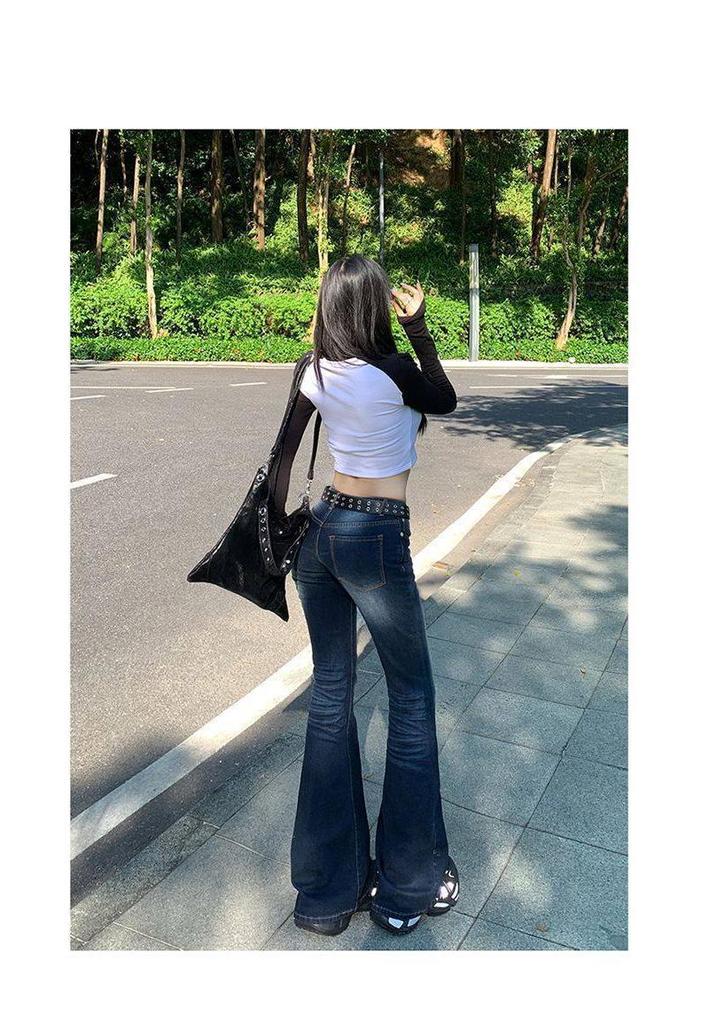 Women's Low-Rise Micro Flare Retro Stretch Jeans - Slimming Petite Fit for Spring & Autumn 2026