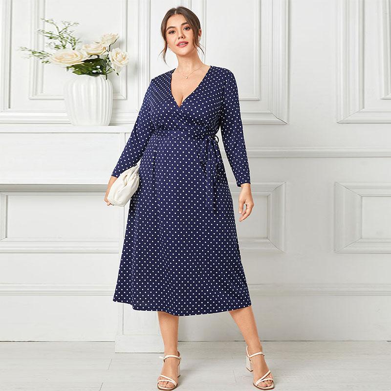 

Женское платье макси с поясом и длинным рукавом с принтом в горошек