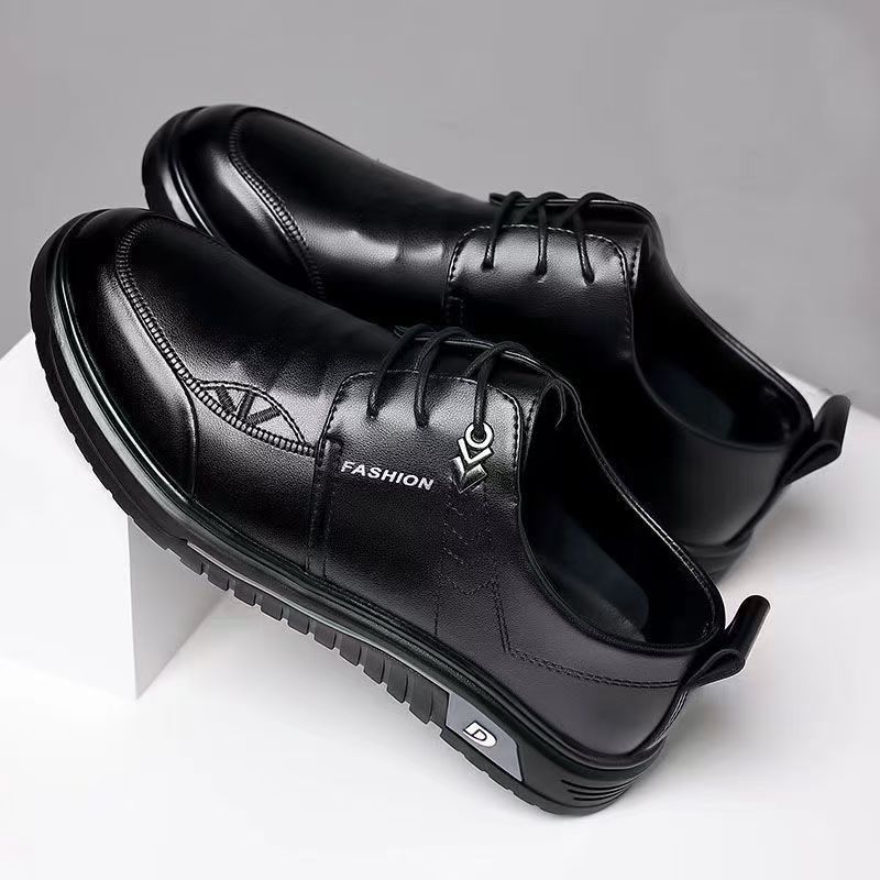 New Men's Shoes High-enhancing Leather Shoes Breathable Business Men's Shoes Breathable Soft Sole Comfortable Fashionable and Versatile
