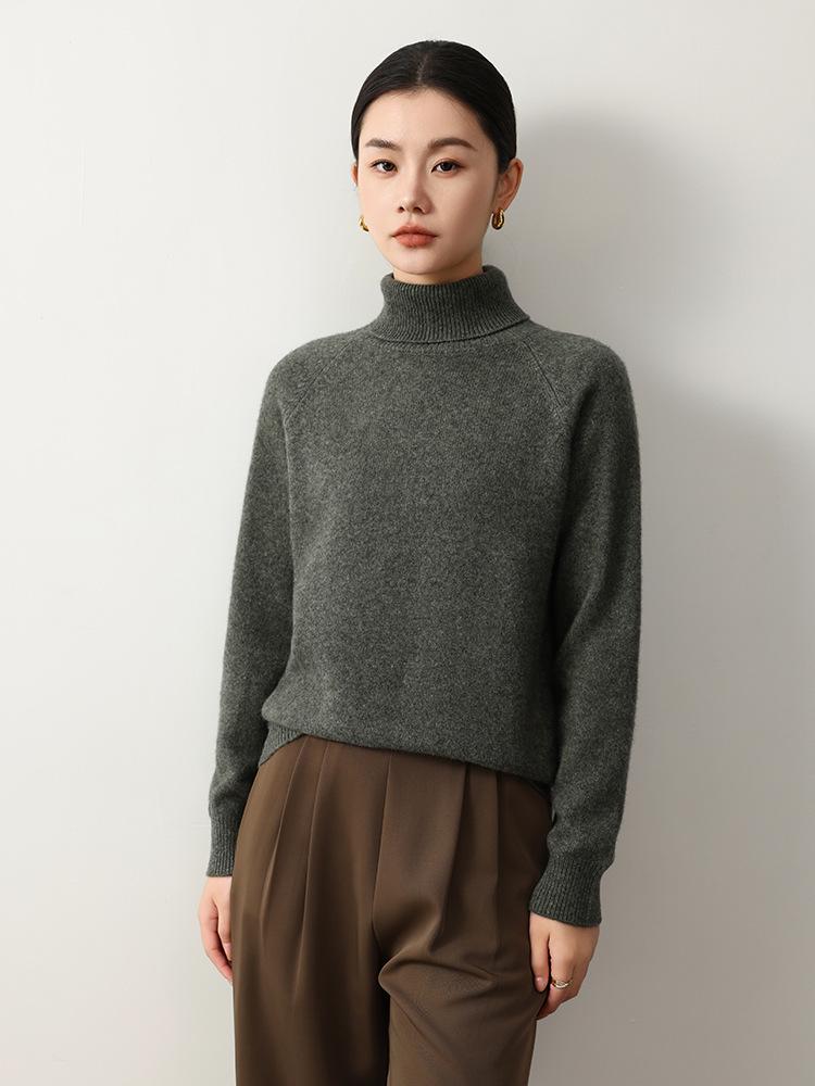 Elegant High Neck Yak Wool Sweater - Autumn/Winter 2026: Women's Loose, Slimming, Solid Color Base Layer