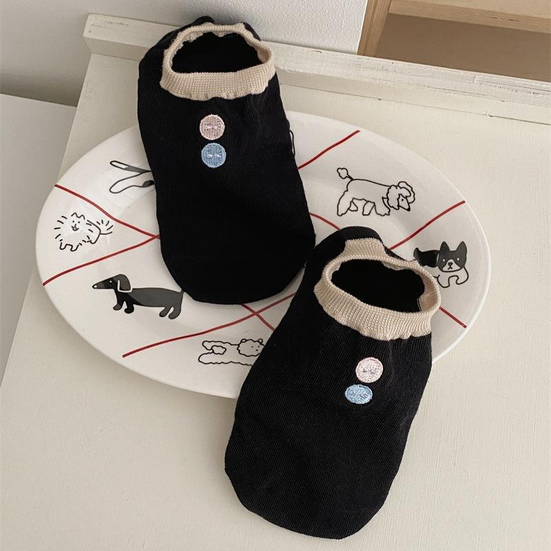 Ladies Spring and Summer Mesh Breathable Solid Color All Match Button Embroidery Silicone Non-slip Heel Socks