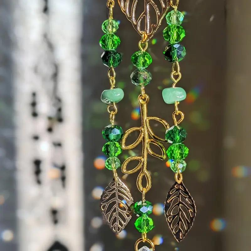 Monster Leaf Sun Catcher Vibrant Green Hanging Decor Indoor/Outdoor Home Garden Wall Decor Car Rearview Mirror Pendant