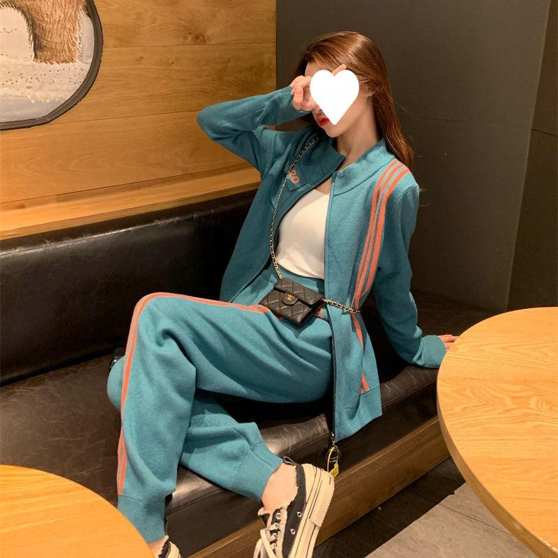 Ensemble Sportif Mode pour Femmes en Début d'Automne, Manteau Lâche Décontracté, Cardigan Réduisant l'Âge Style Étranger Ensemble Deux Pièces