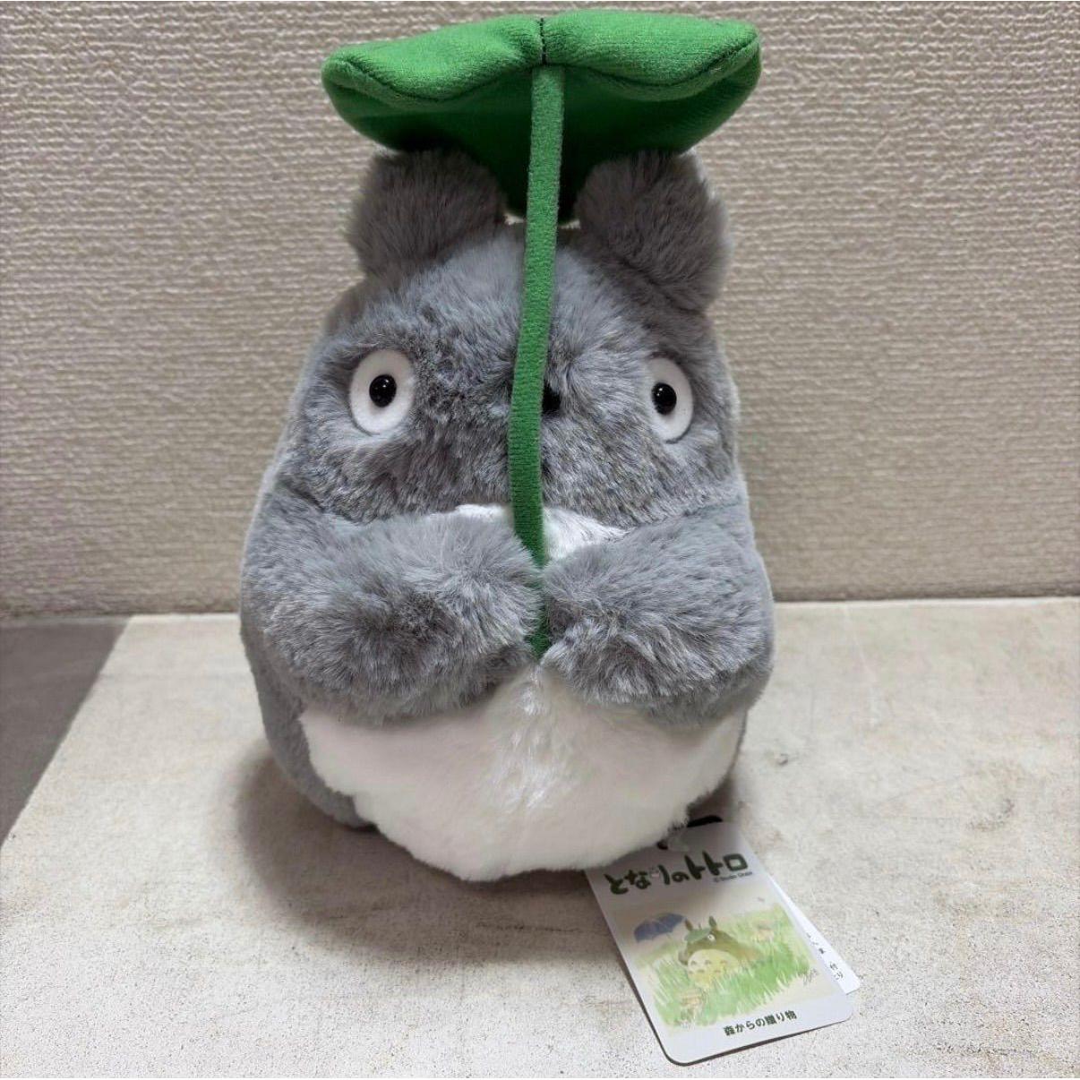 Sold out item New My Neighbor Totoro Totoro Gift from the Forest Plush Toy Approx. 22cm