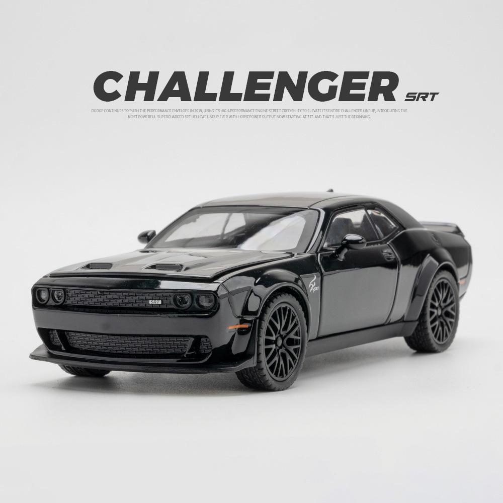 1:32 Challenger Hellcat Charger Toy Car Model Diecast Metel Pull Back Muscle Cars Models Sound Light Collection Gifts for Kids