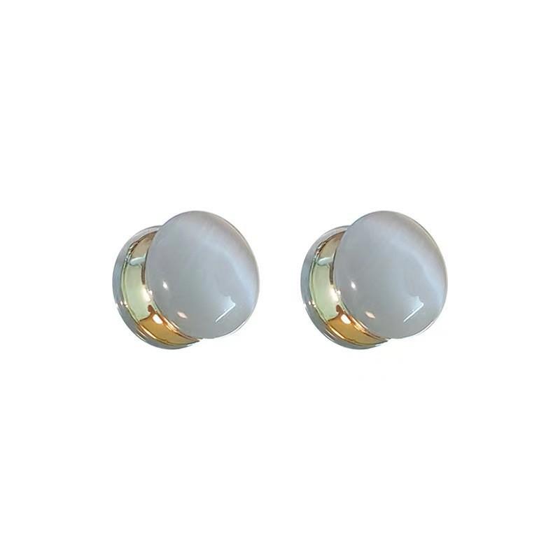 Magnet full diamond earrings creative pearl earrings Internet celebrity earrings
