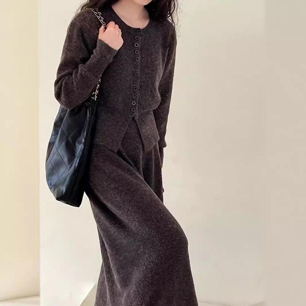 Autumn/Winter Women's Knitted Sweater Cardigan & Half-Skirt Set - Flattering for Pear Shapes