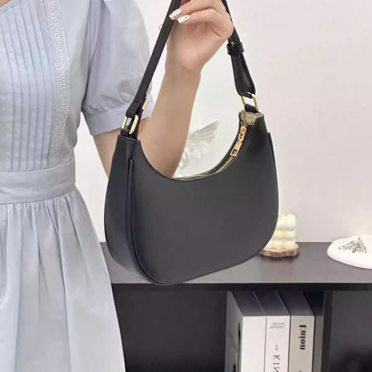 Trendy Women'S Crossbody Portable Half Moon Bag Versatile Portable Underarm Premium Sense Shoulder Crossbody Bag
