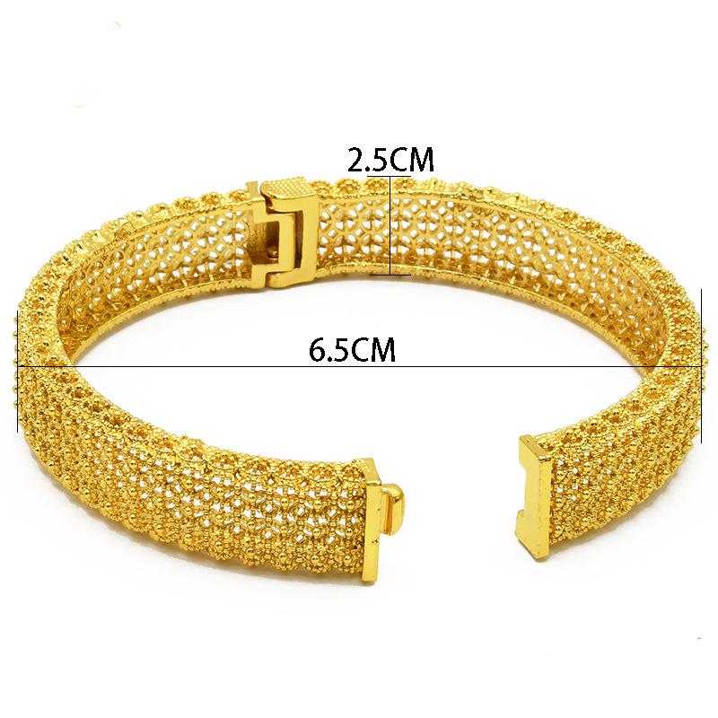 24K Gold Plated Dubai Bridal Bracelet Alloy Nigerian Ladies Sand Gold Bracelet Jewelry Bracelet 2026