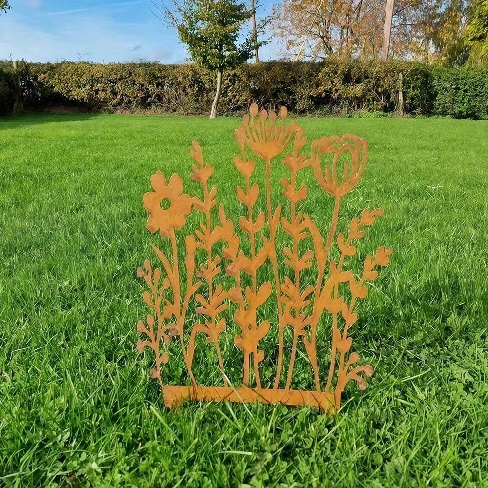 Spooky & Sweet Animal Garden Stakes: Cute Outdoor Yard Decor for Halloween, Christmas & More