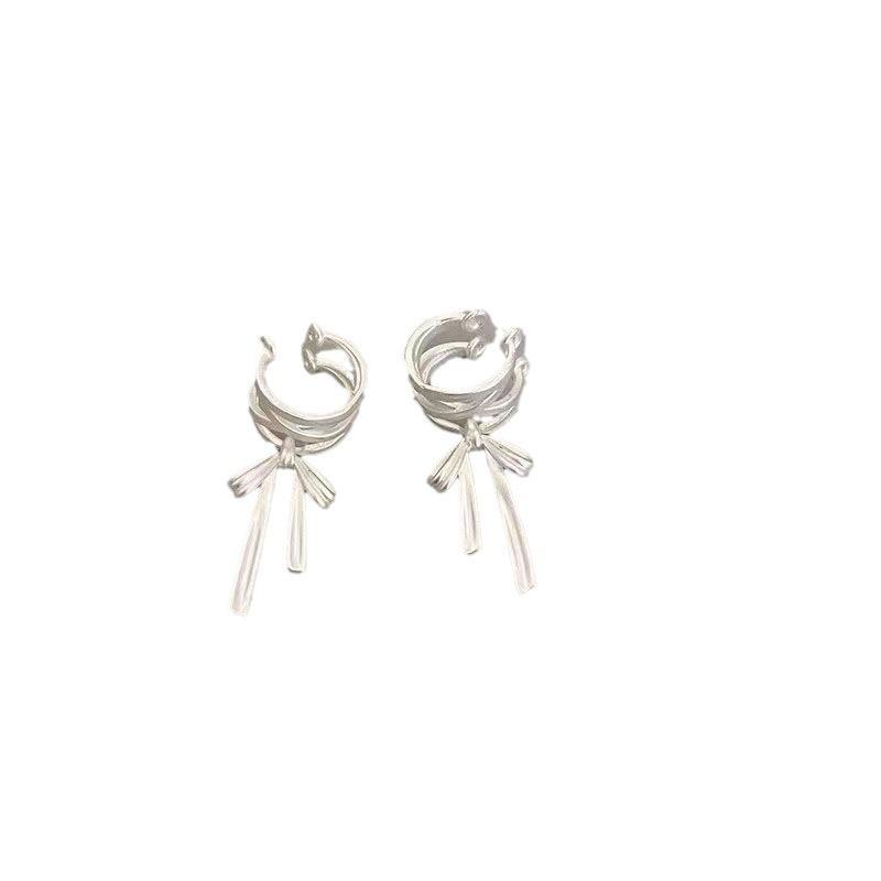 Pure White Bow Ear Clip for Women - Trendy, Sweet, High-End, No Piercing Needed