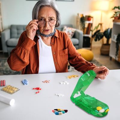 Mehrfach-Pillendosierer Klarer Pillenschneider und -teiler mit Spender Klarer Vitamin- und Medikamentenmörser für Erwachsene und Kinder