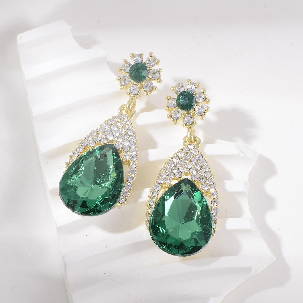Vintage Luxury Waterdrop Dangle Earrings Fashionable Evening Party Accessories Elegant Drop Earrings For Formal Gowns
