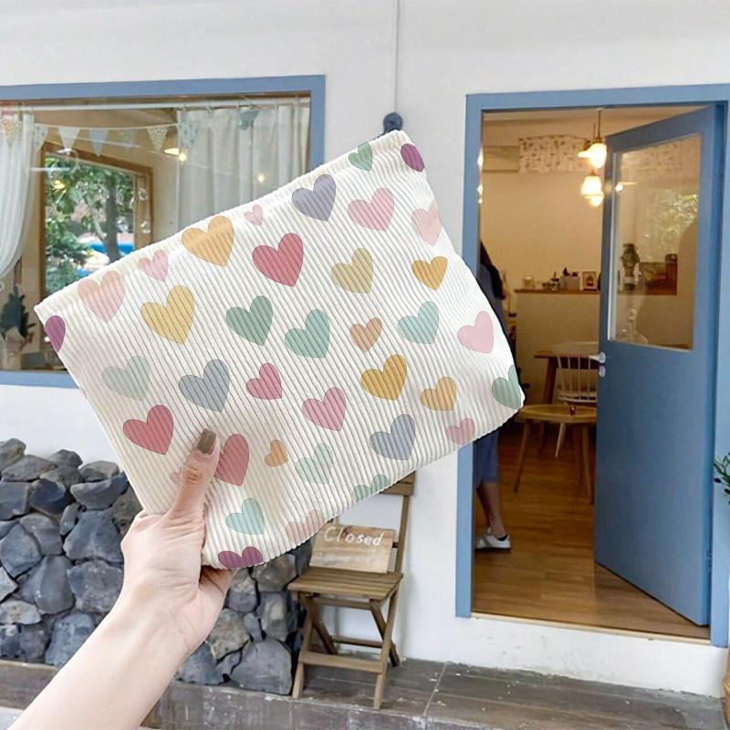 1pc Corduroy Makeup Bag Heart Pattern Large Capacity Cosmetic Pouch Zipper Portable Toiletry Storage Bag for Women