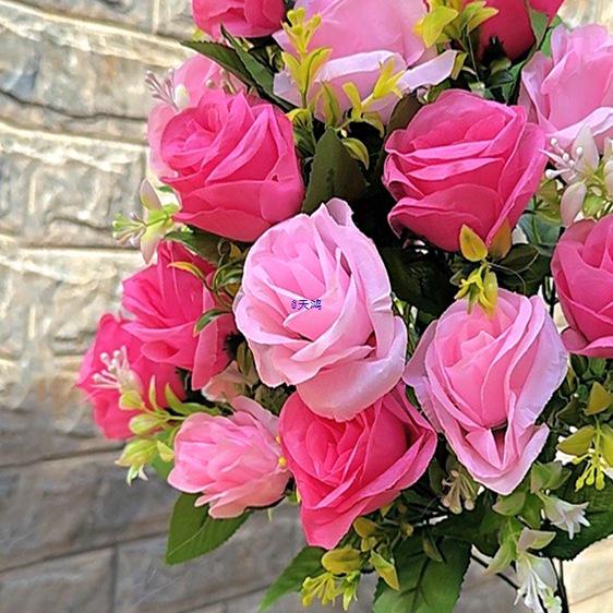 Large 18-Head Rose Bouquet for Living Room or Wedding Decor – Silk & Plastic Arrangement