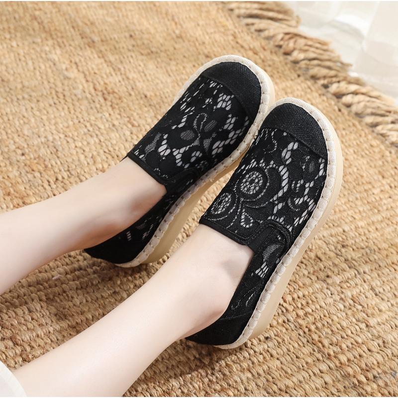 Women's Winter Furry Slip-Resistant Platform Sneakers/Boots - Thick Platform Height Increase