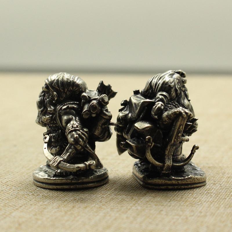 Vintage Dwarven regiment Dwarf Mage Soldier Model Figurines Toys Board Game Chess Car Decoration Boys Gifts