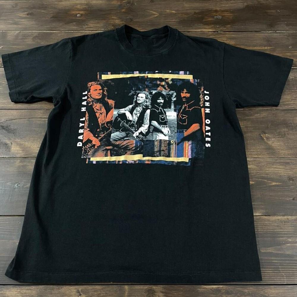 

Retro Daryl Hall & John Oates Shirt Classic Black Unisex Size S-5XL Unisex T-Shirt M
