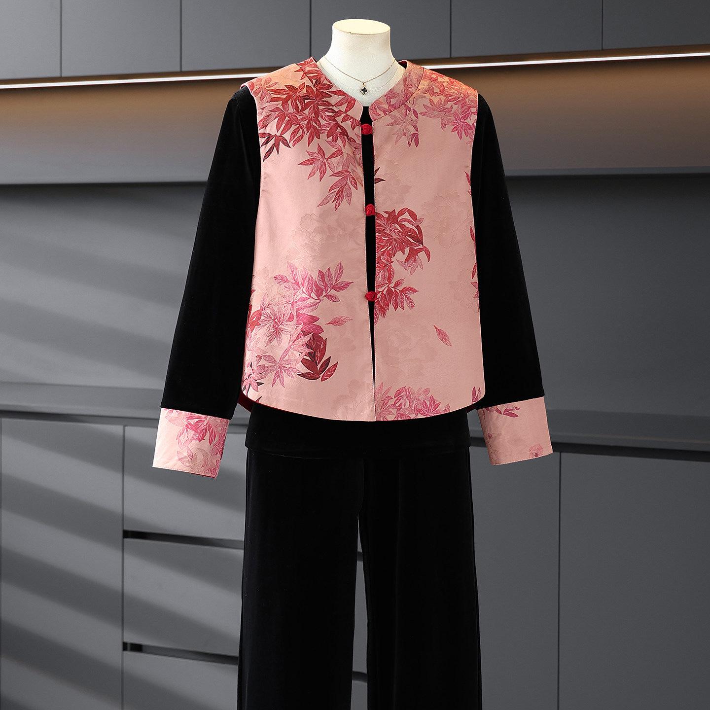 

Women s Spring Floral Velvet Suit: Chinese Style Two-Piece Set for Middle-aged and Elderly 4XL (for 67.5-75 kg)
